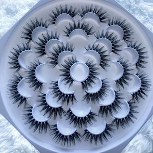 13 Pairs of Lashes